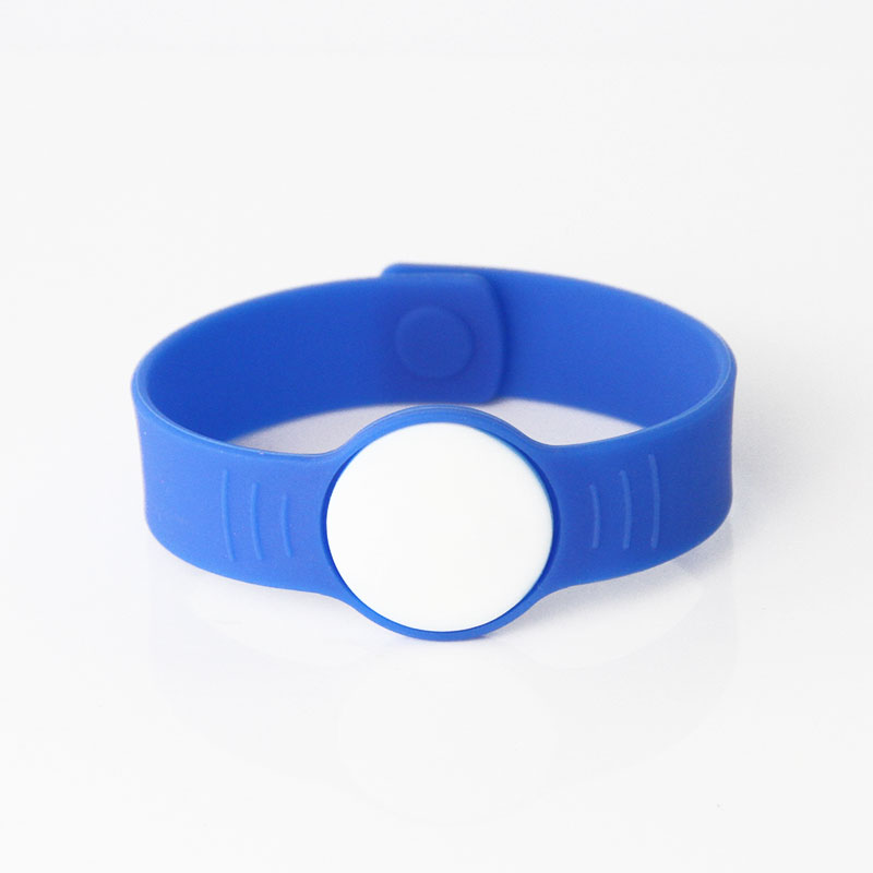 Silicone Buckle Strap Open Loop RFID Wristbands For Hotels&nbsp;