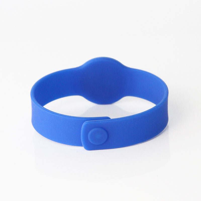 Silicone Buckle Strap Open Loop RFID Wristbands For Hotels&nbsp;