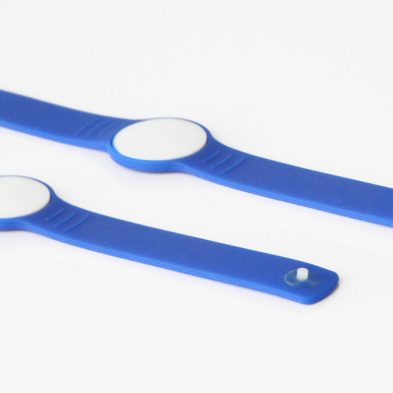 Silicone Buckle Strap Open Loop RFID Wristbands For Hotels&nbsp;