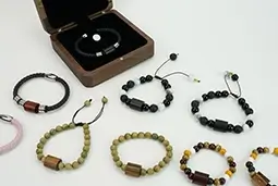 multiple colors are customized